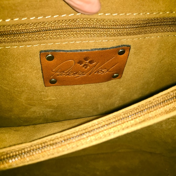 Patricia Nash 10th Anniversary Leandra leather crossbody bag - Picture 14 of 16